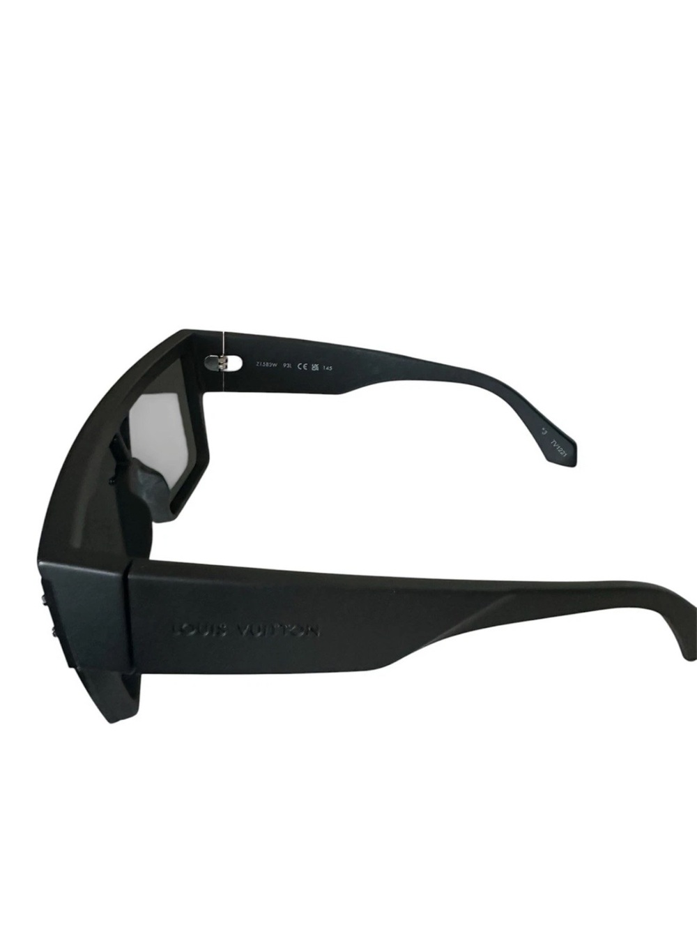 Authentic Louis Vuitton Waime Sunglasses - Picture 7 of 12